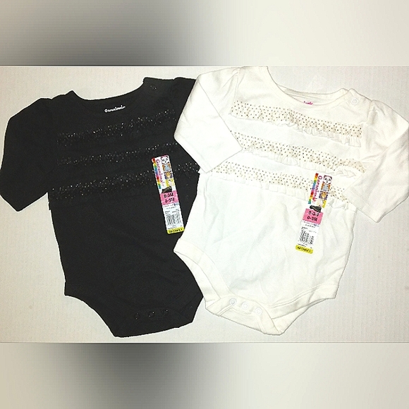 ☆BUNDLE☆NWT☆Girls GARANIMALS 0-3Mo. 2 Pack Long Sleeve Creepers Bodysuits - Picture 1 of 9